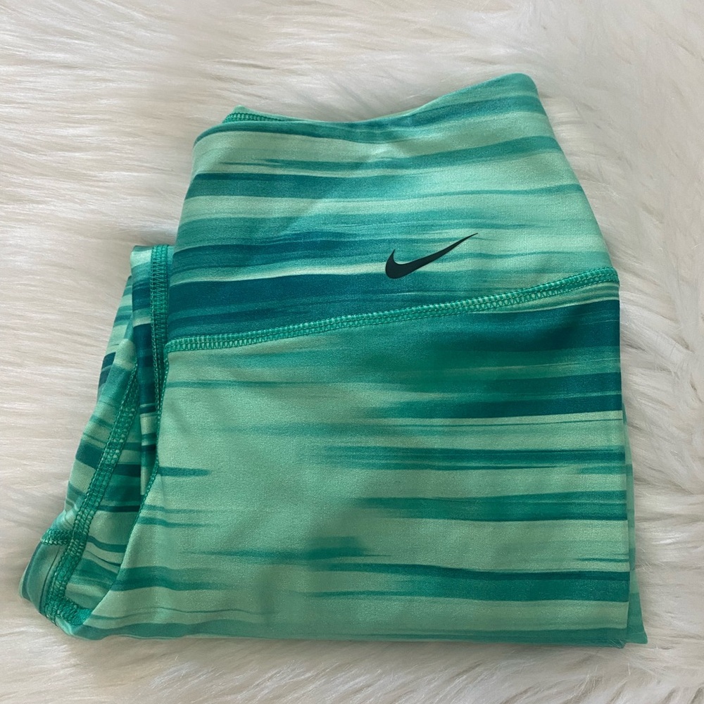 Nike Dri Fit Green Patterned Tights Sz XS